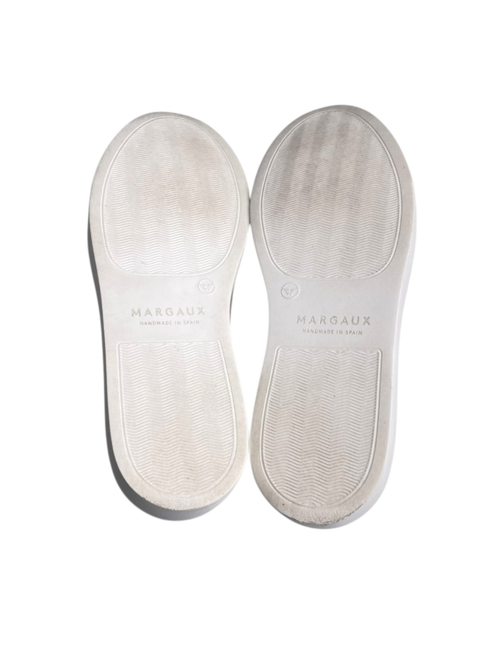 Margaux 𖦹 The Sneaker 𖦹 Neutral Canvas 𖦹 Luxury Harper’s Bazaar 𖦹 37.5 7M 7.5M - Picture 13 of 16